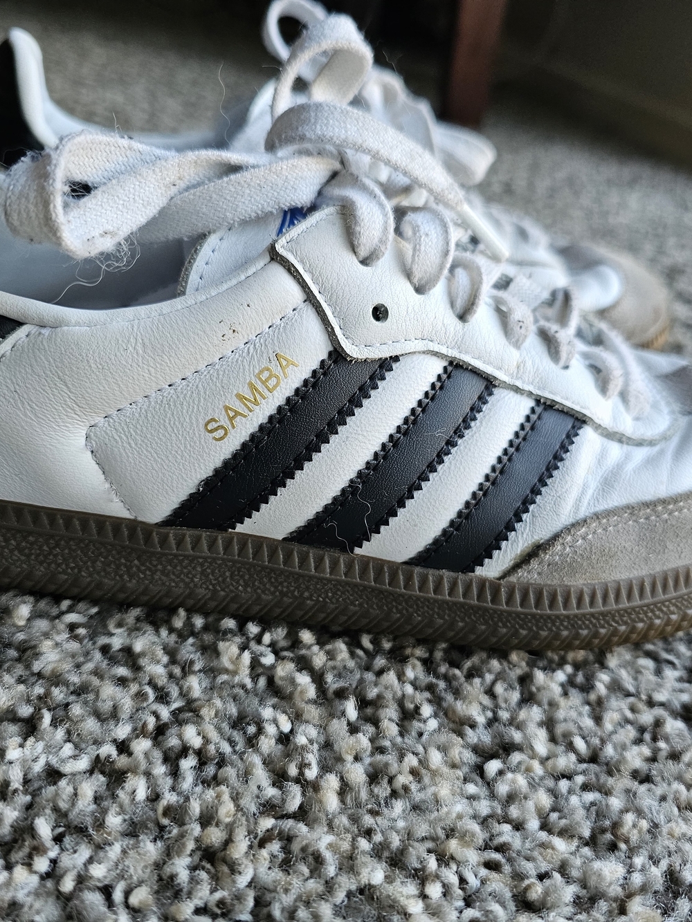 Adidas Women's SAMBA White & Black Classic Sneakers 6.5 - Picture 2 of 6